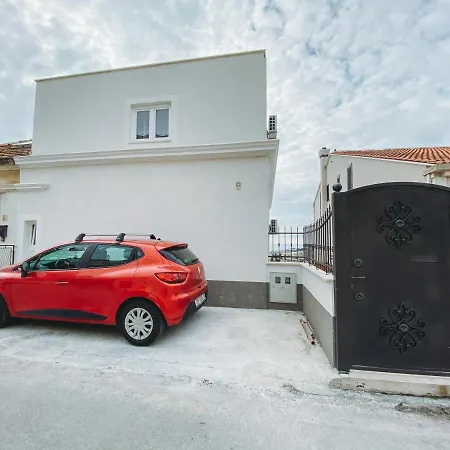 Apartment Apt. 2, Marghareta *